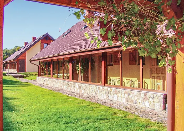 1 Bedroom Gorgeous In Ferienhaus Choczewo